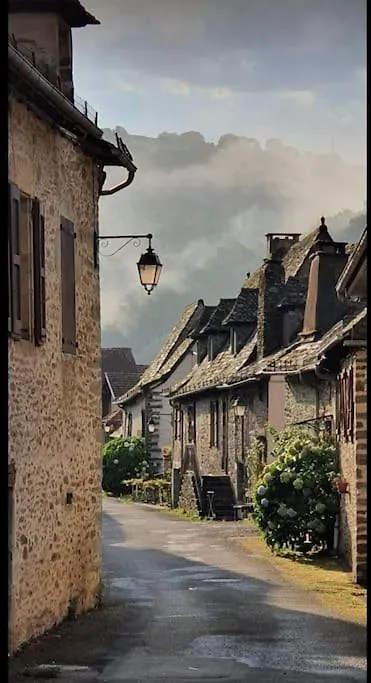 Chez Marcelle Apartment Saint-Parthem France